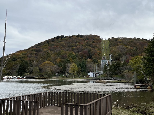 矢筈池から見る萩太郎山