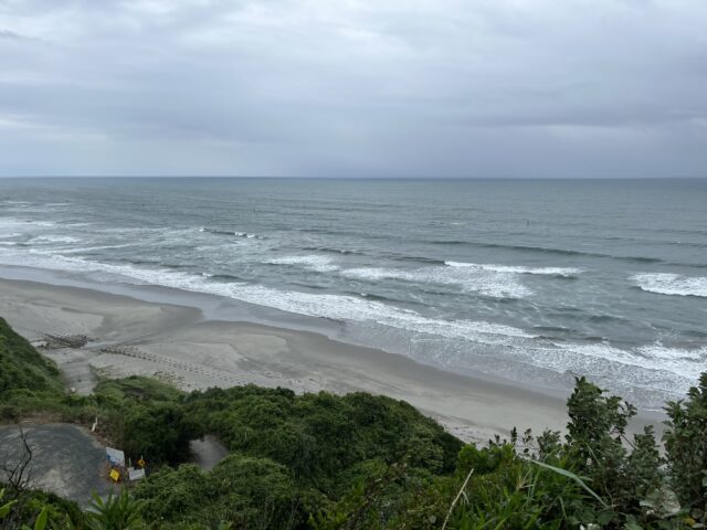 伊古部の海岸